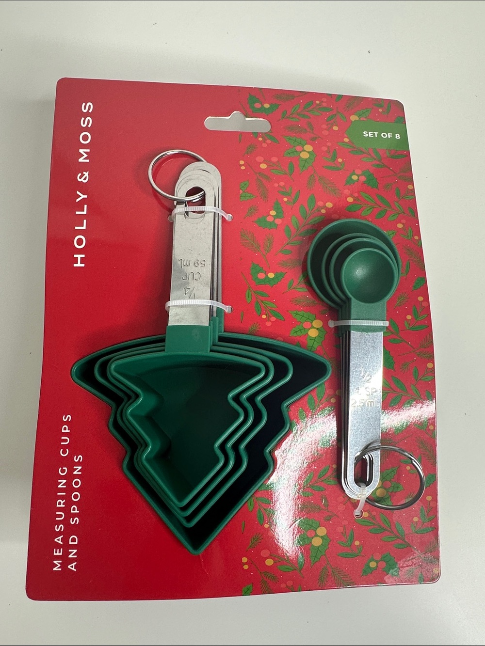 Green Christmas Tree Measuring Cups & Spoons Set